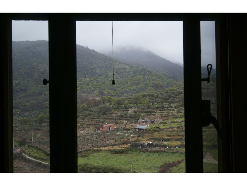 Apartamentos Rurales Victor Chamorro Del Arco Hervás Buitenkant foto