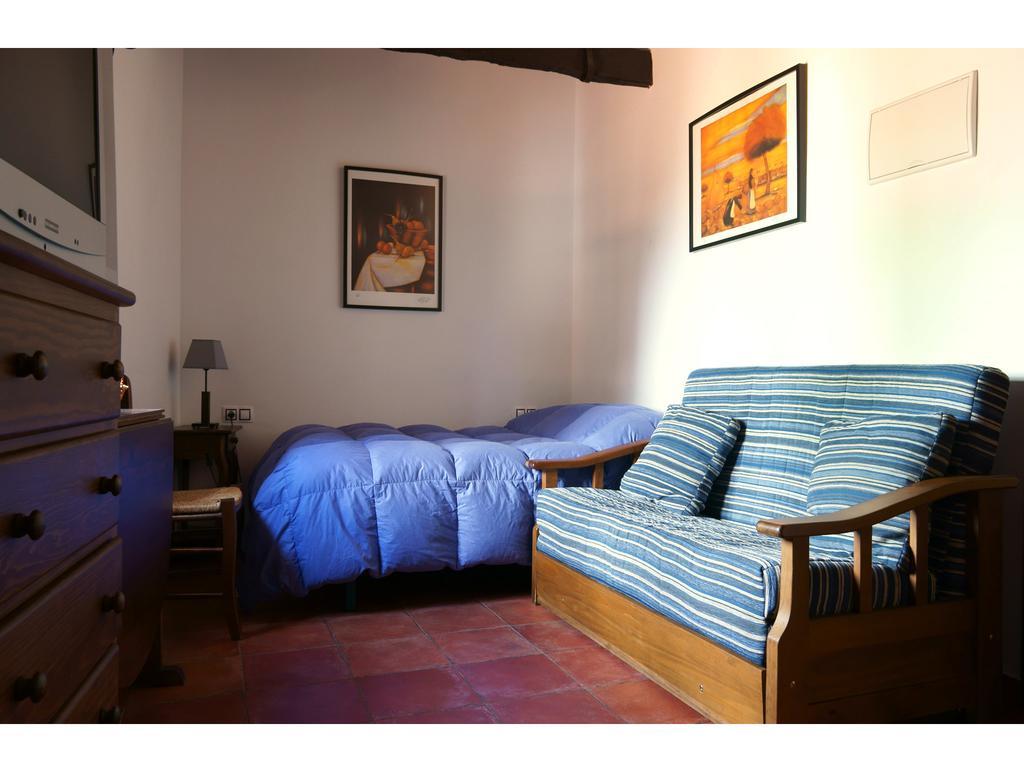 Apartamentos Rurales Victor Chamorro Del Arco Hervás Kamer foto