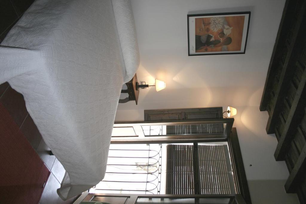 Apartamentos Rurales Victor Chamorro Del Arco Hervás Kamer foto